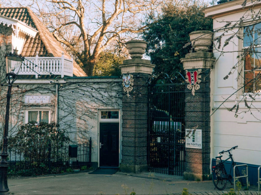 View of the entrance to Hortus Botanicus