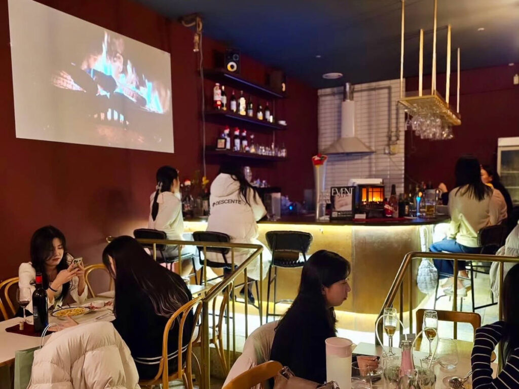 People drinking inside the wine bar Sowol