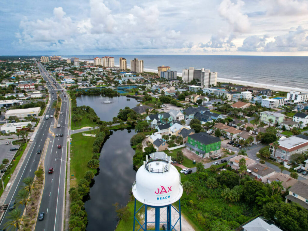 Aerial view of the beach and buildings in Jacksonville Beach