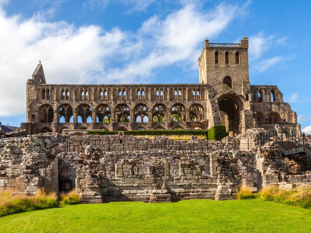 View outside the Jedburgh Abbey