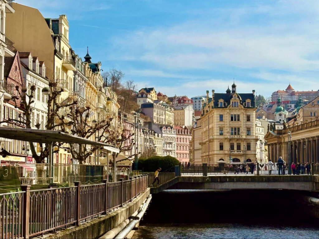 View of the streets and buildings of Karlovy Vary