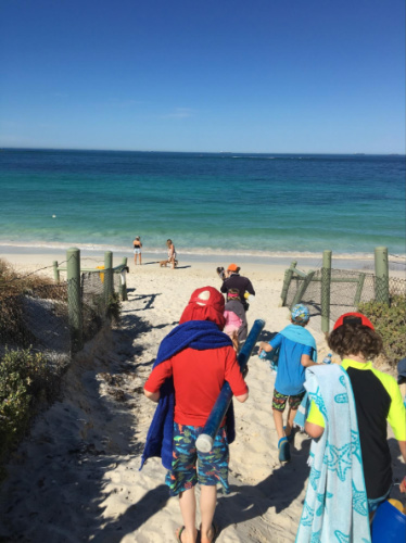 The children walking to the beach in Hillaries