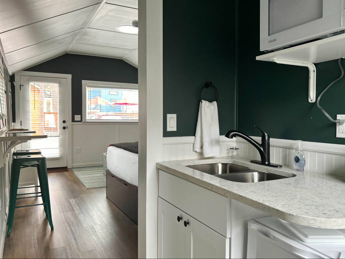 View of the kitchenette and spacious room in the Cabin
