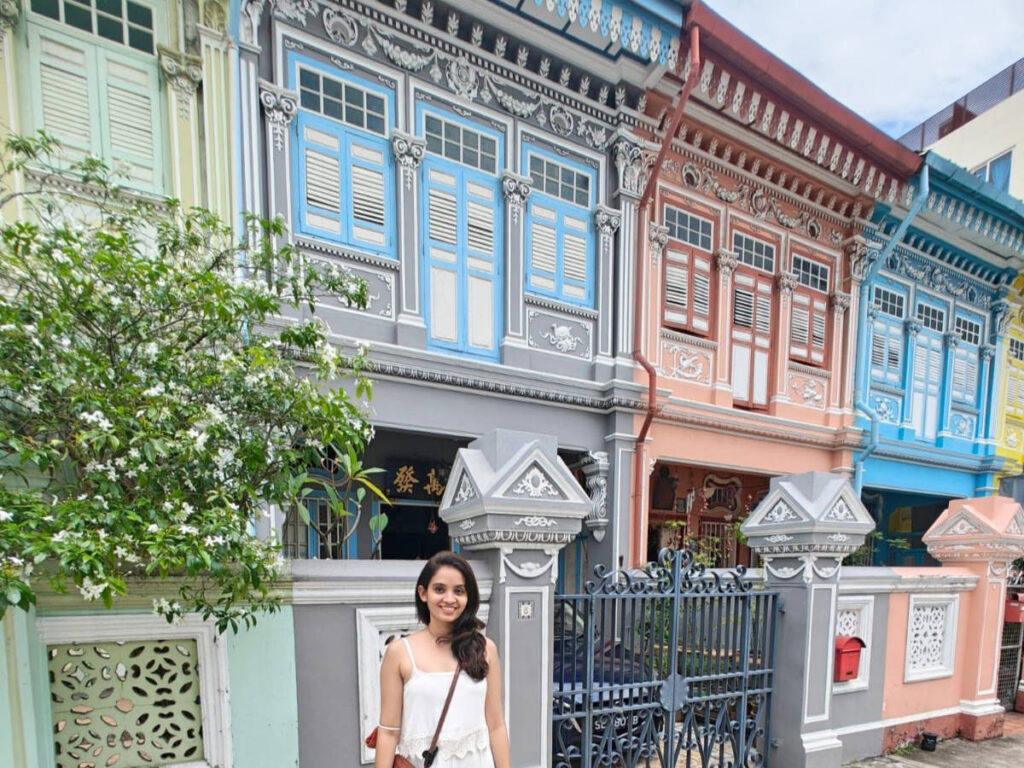 Colorful shophouses along the Koon Seng Road
