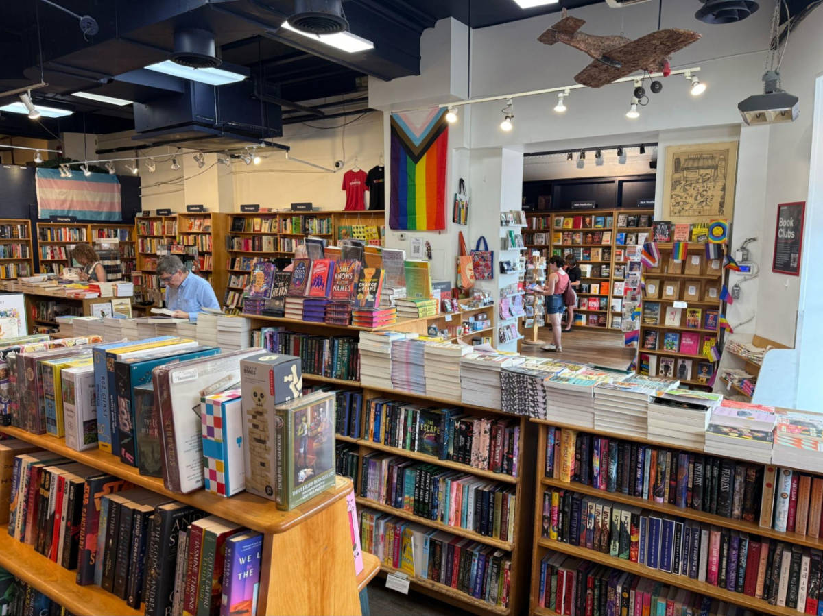 View of the displayed books on the shelves inside the Kramers