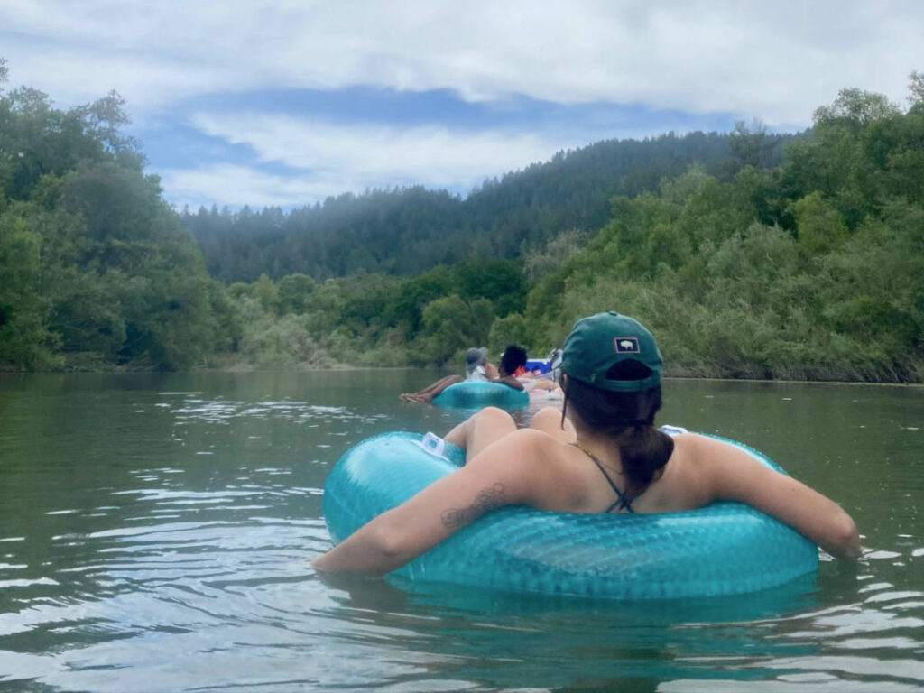 Travel Lemming writer Laura McFarland and her friends floating along the Russian River