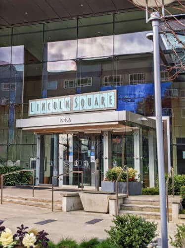 View of the entrance to Lincoln Square