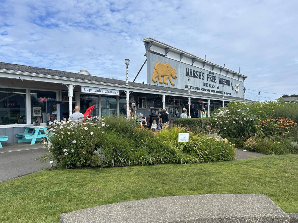 View of the front yard and the signage of Marsh’s Free Museum