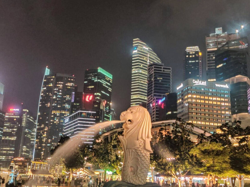 View of the famous Merlion Park at night
