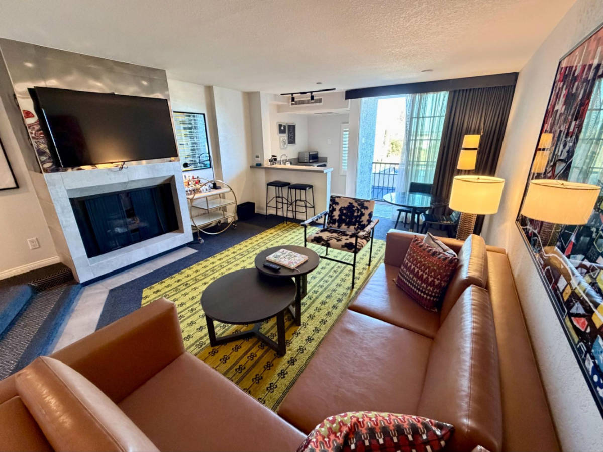 The cozy interior of the suite in Montrose Hotel