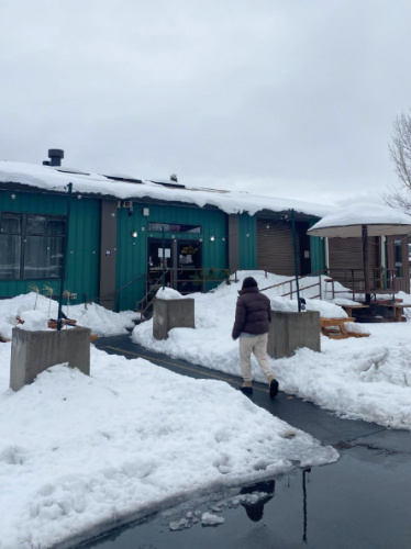 The Mount Shasta Brewing Company from the outside