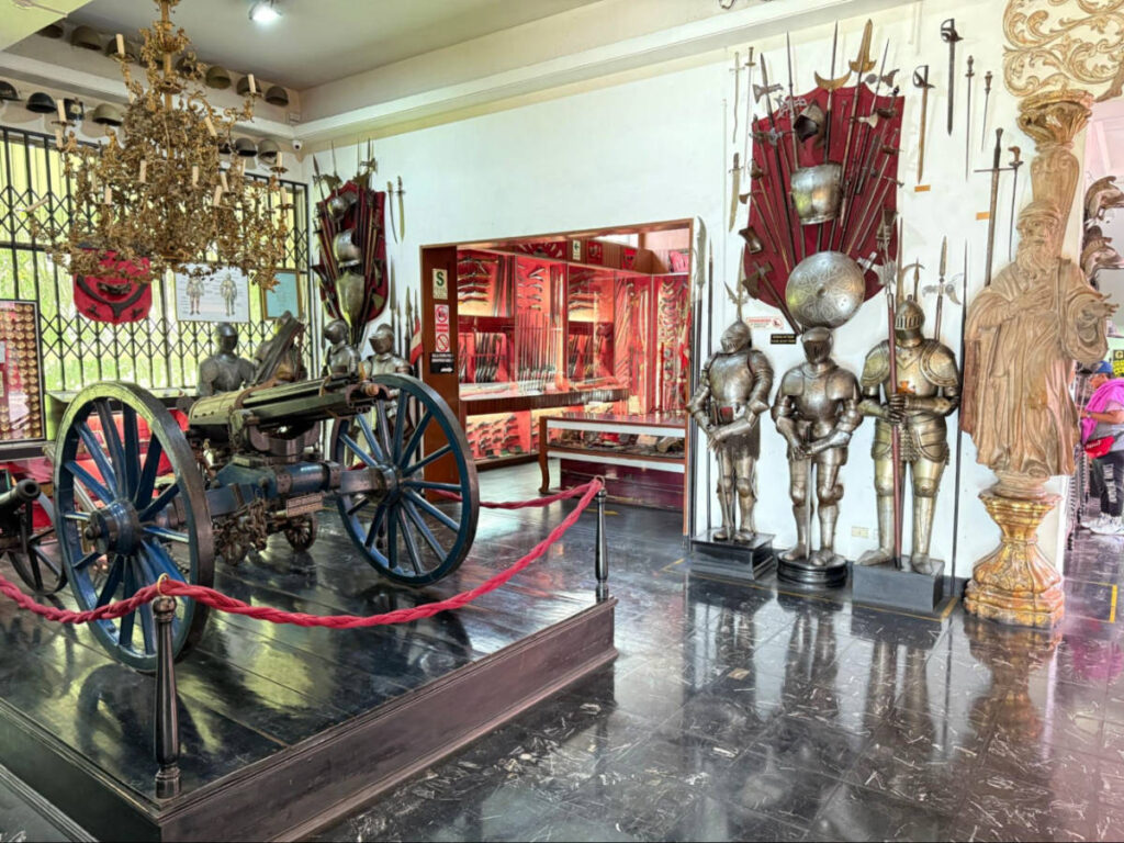 View of the exhibits at Museo Oro del Perú y Armas del Mundo