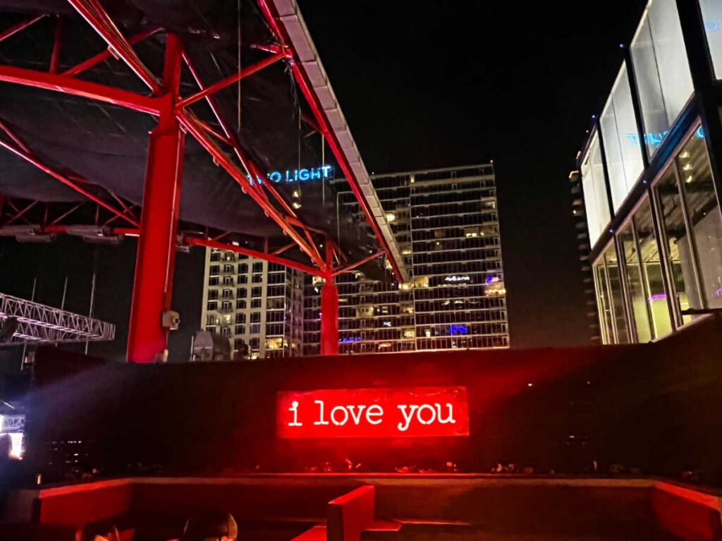 An illuminated "i love you" sign at KC Live! Block