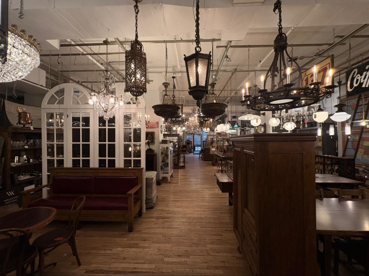 Display of vintage & historical pieces inside Olde Good Things