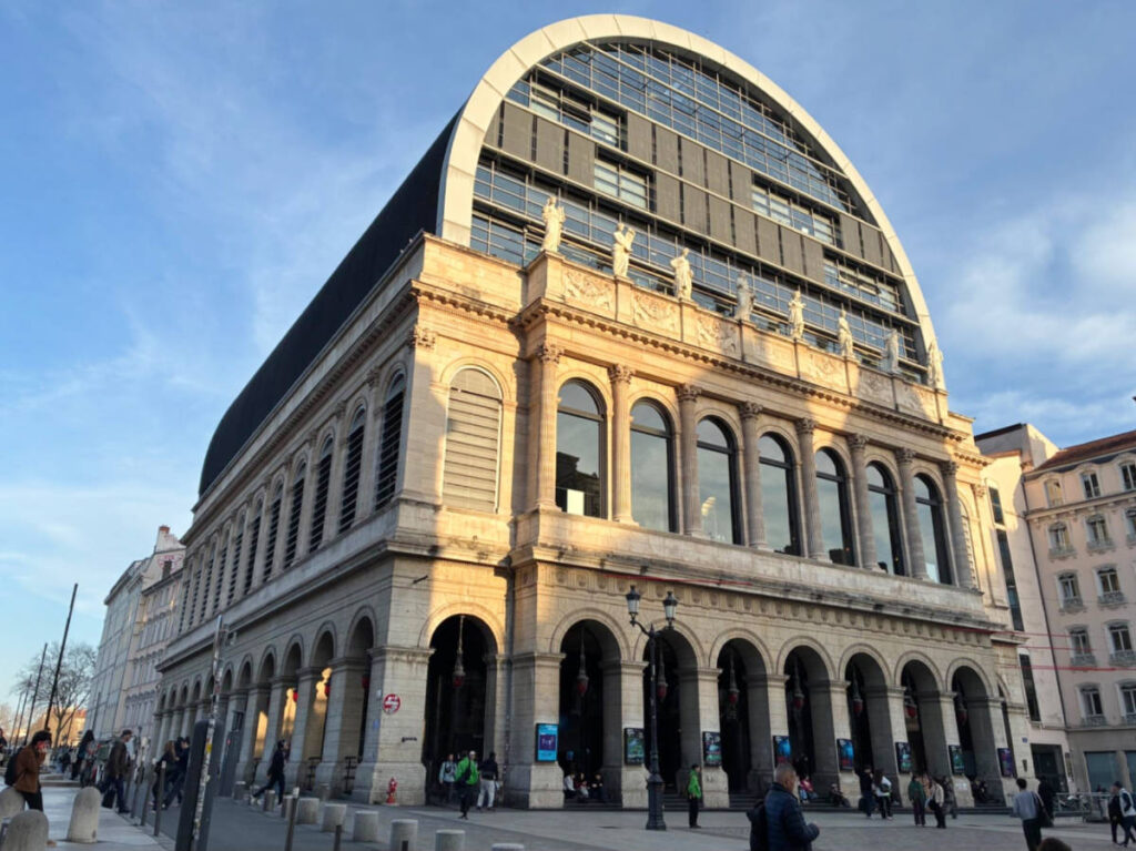 View of the Opéra de Lyon from the outside