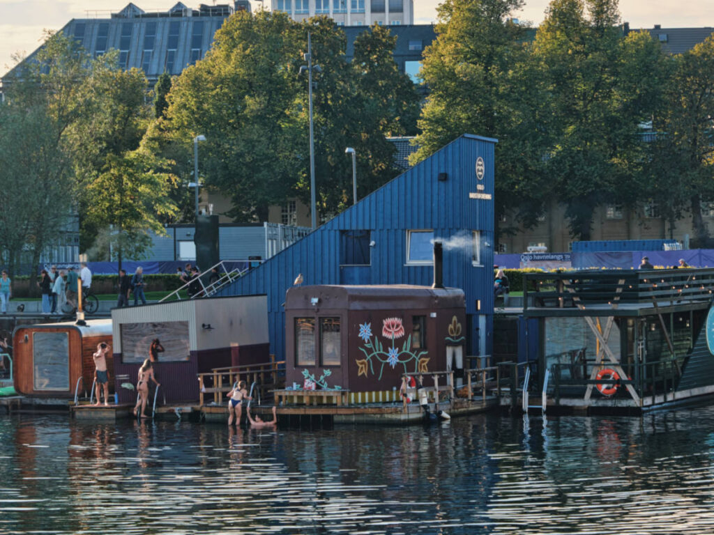 People enjoying at the Oslo’s floating saunas