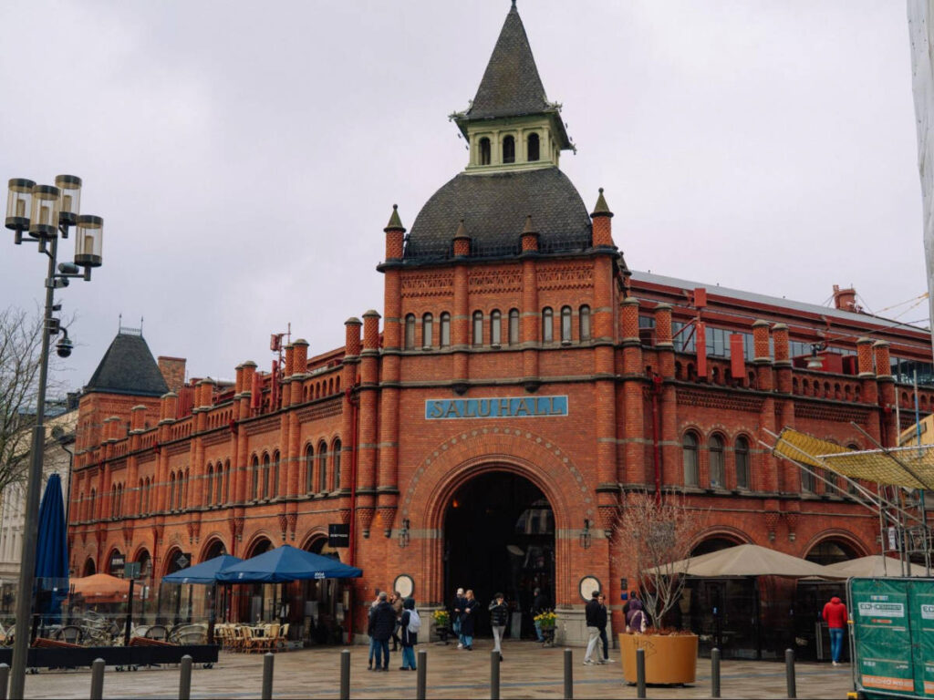 The food hall in Östermalm from the outside