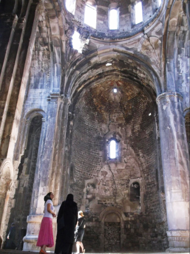 View of people inside the Otkhta Cathedral 