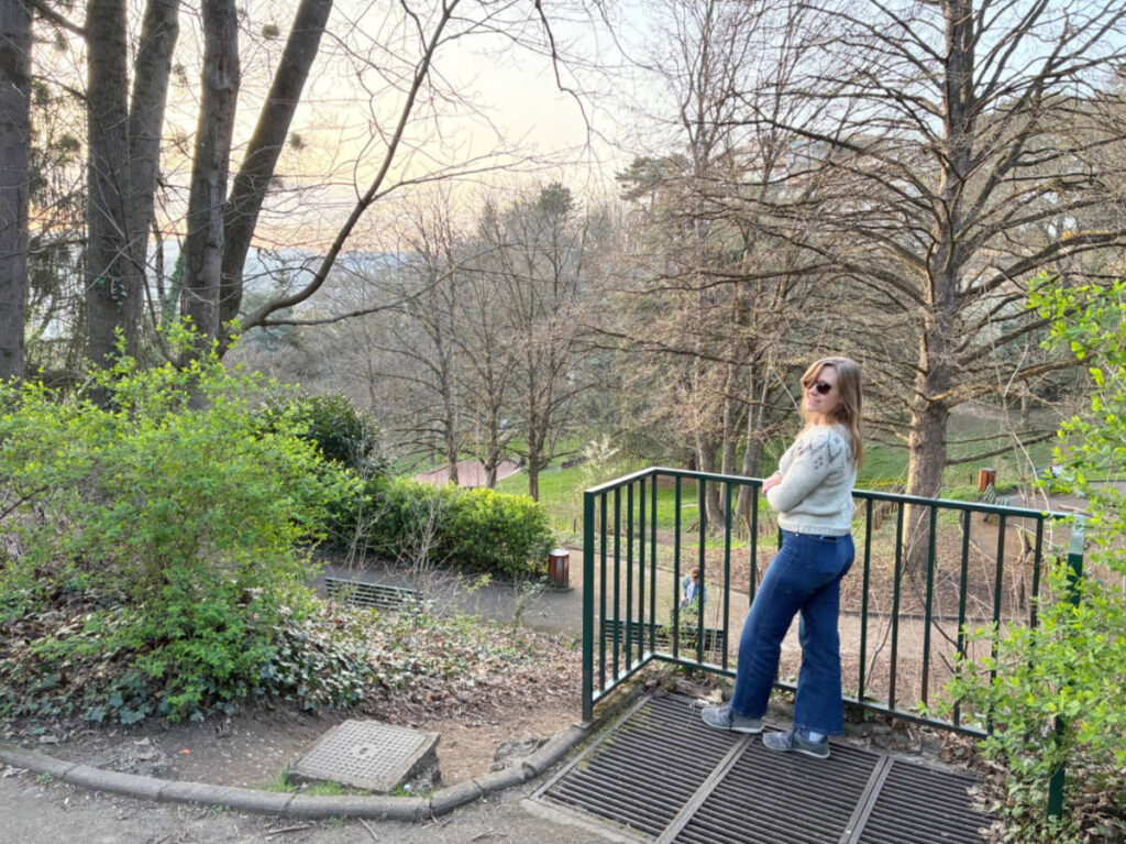 The author, Erin Henk posing for a photo at the Parc de la Cerisaie