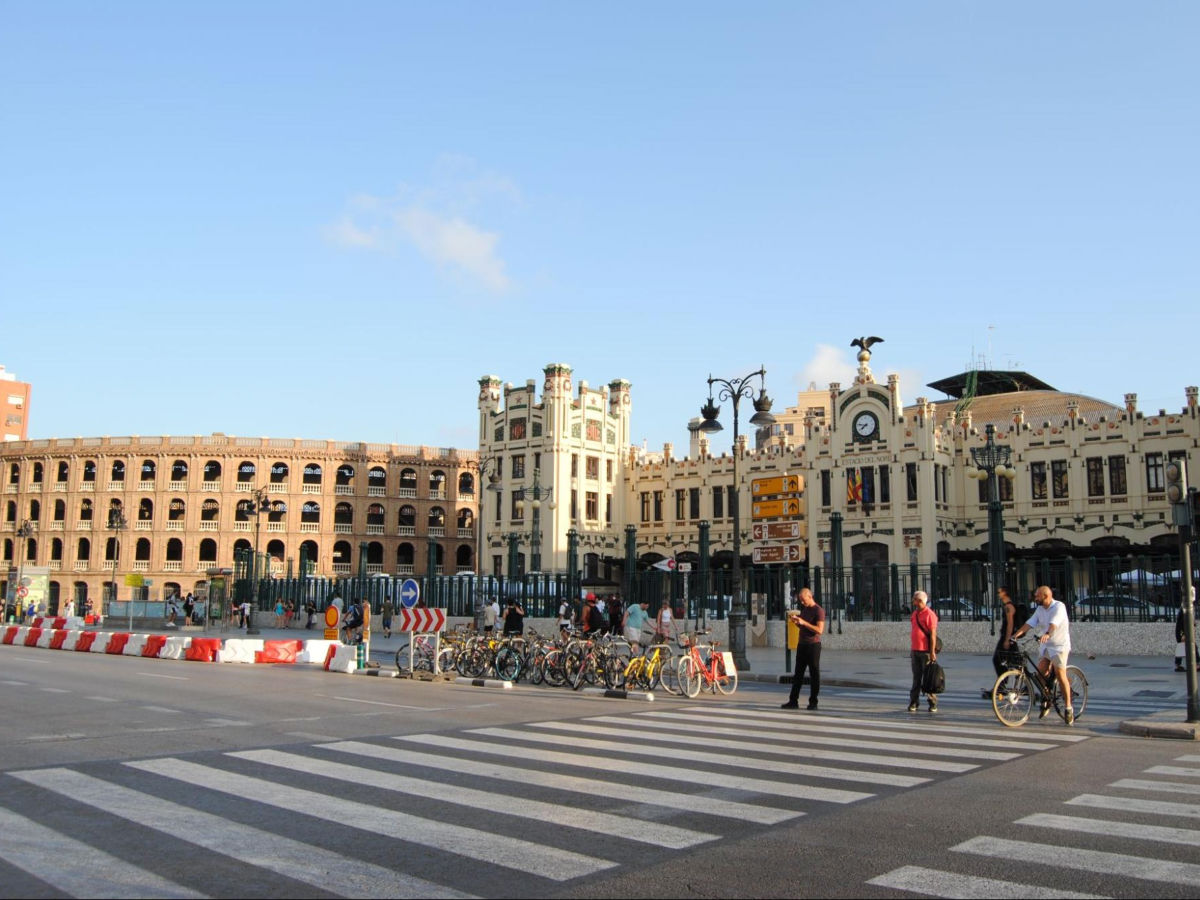View of the Plaza de Toros de Valencia and Estació del Nord