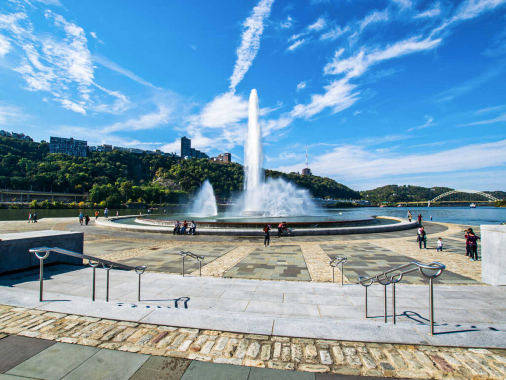 View of the fountain at the Point State Park