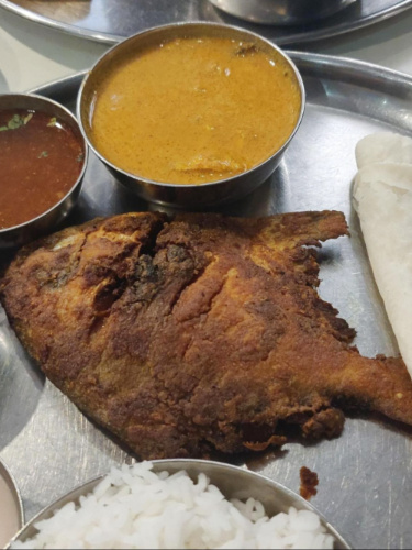 Closeup look of the pomfret fish thali