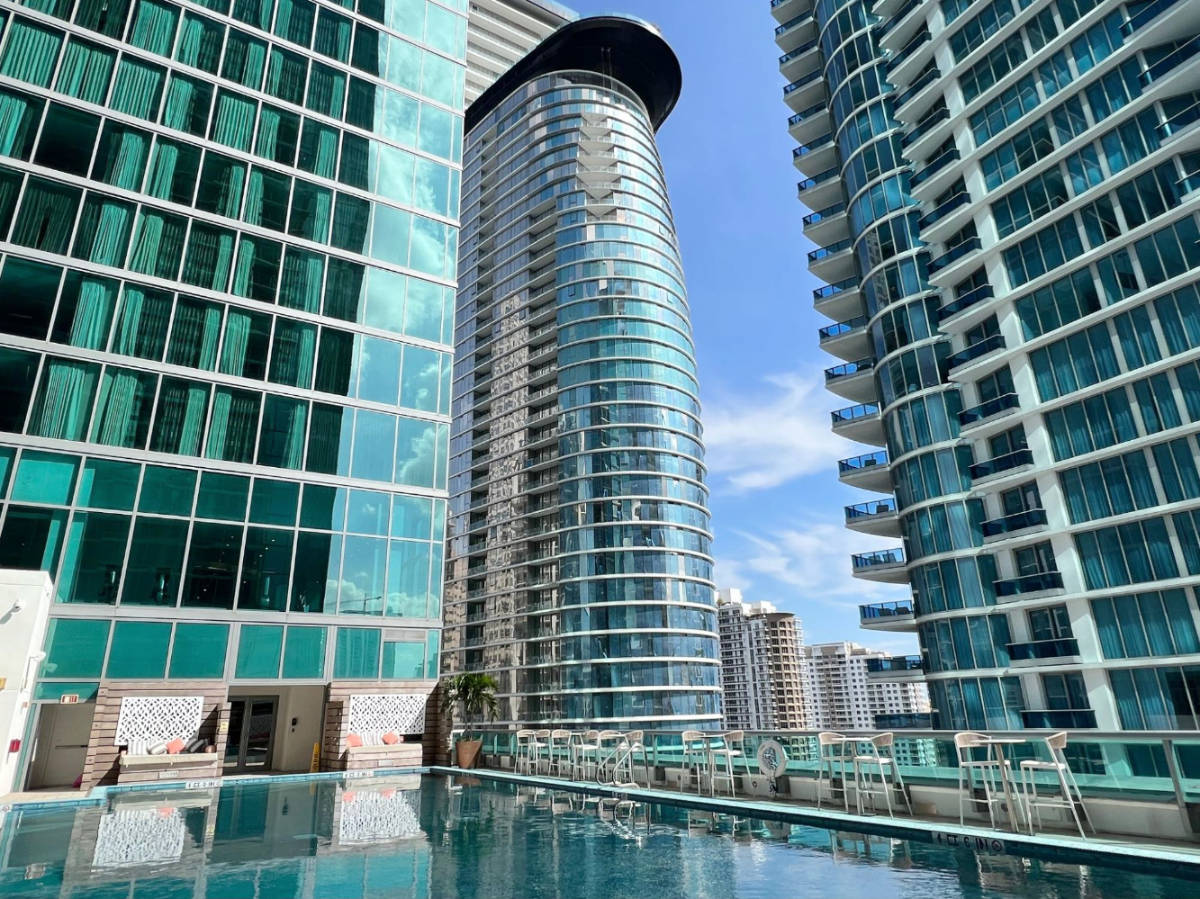 View at the pool area of the JW Marriott Marquis
