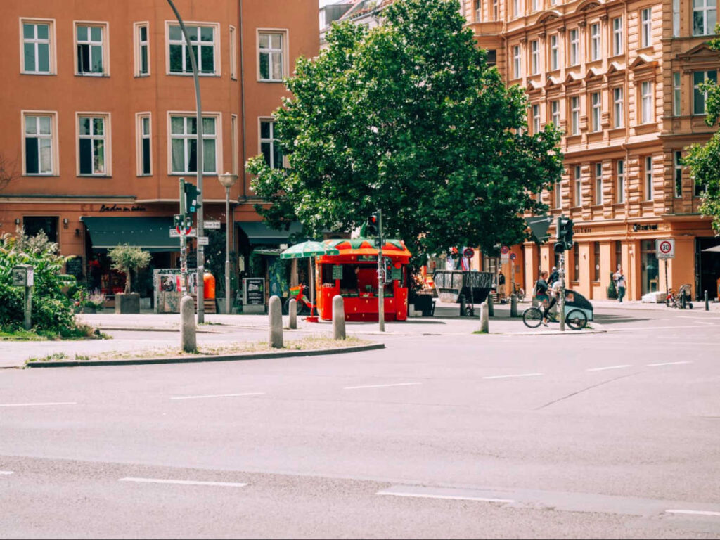 A strawberry stall at the Prenzlauer Berg