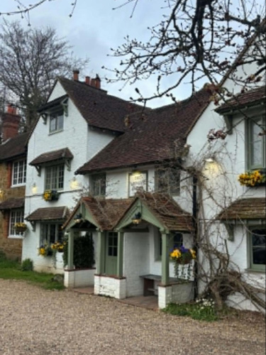 View of a pub in Leith Hill from the outside
