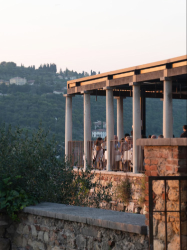View of people at the Re Teodorico