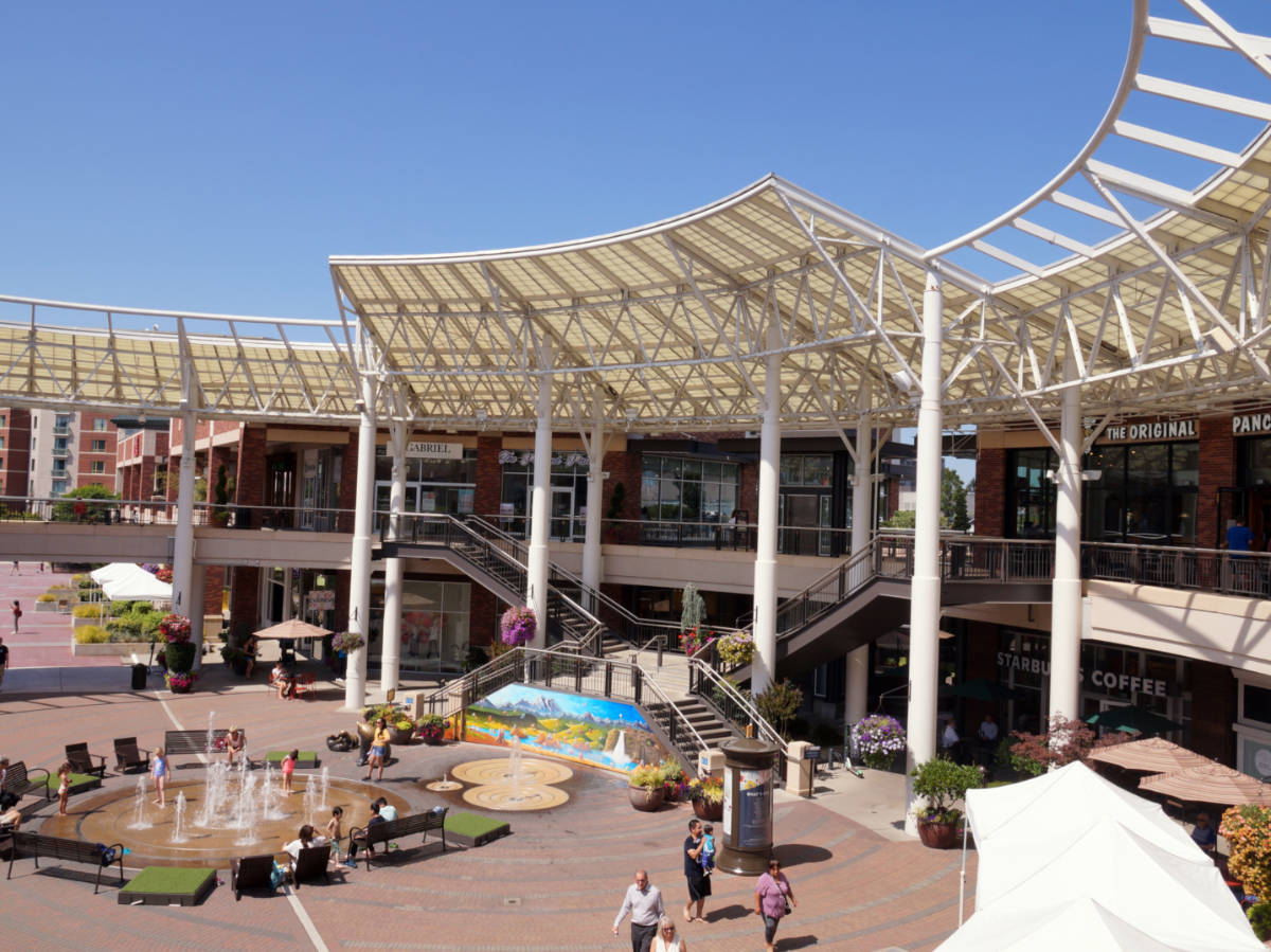 View of the outdoor area of the Redmond’s Town Center