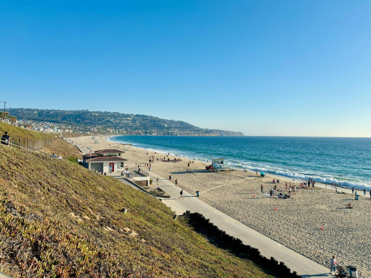 Overlooking view of the Redondo Beach seen from the hillside