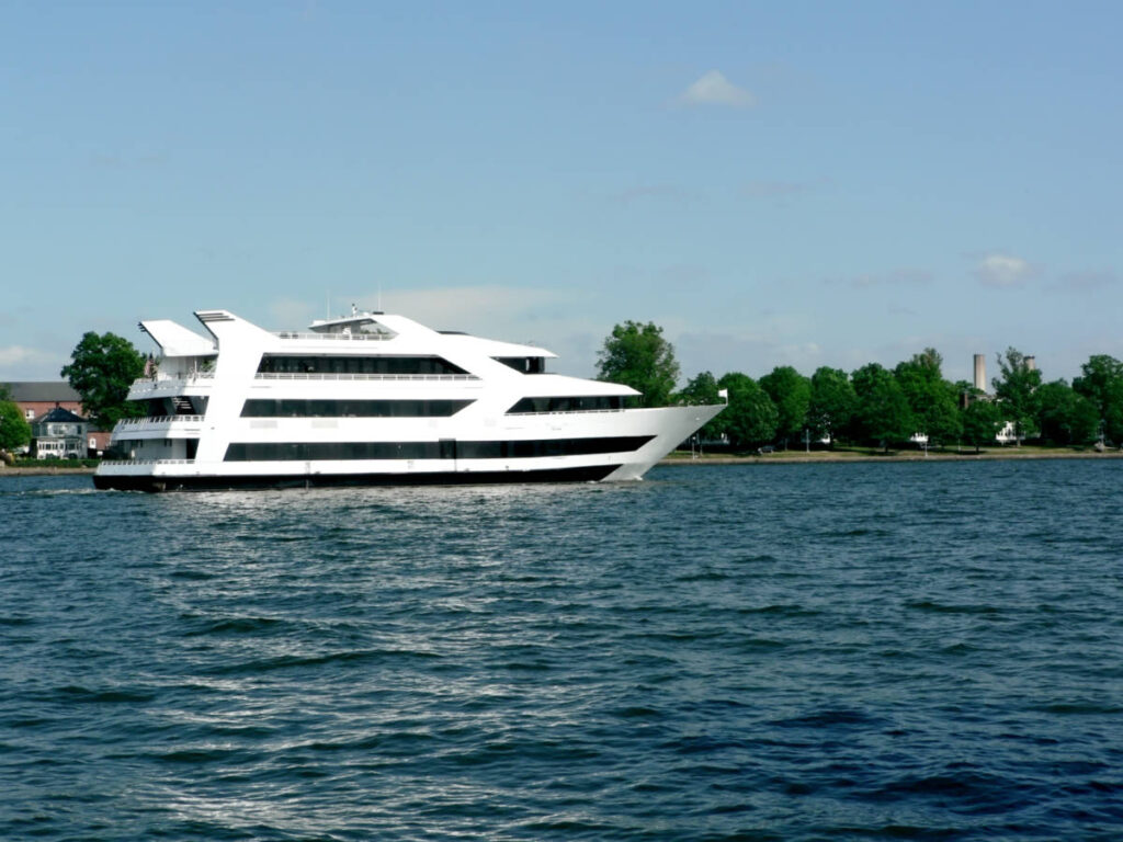 A cruise ship sailing the Potomac River