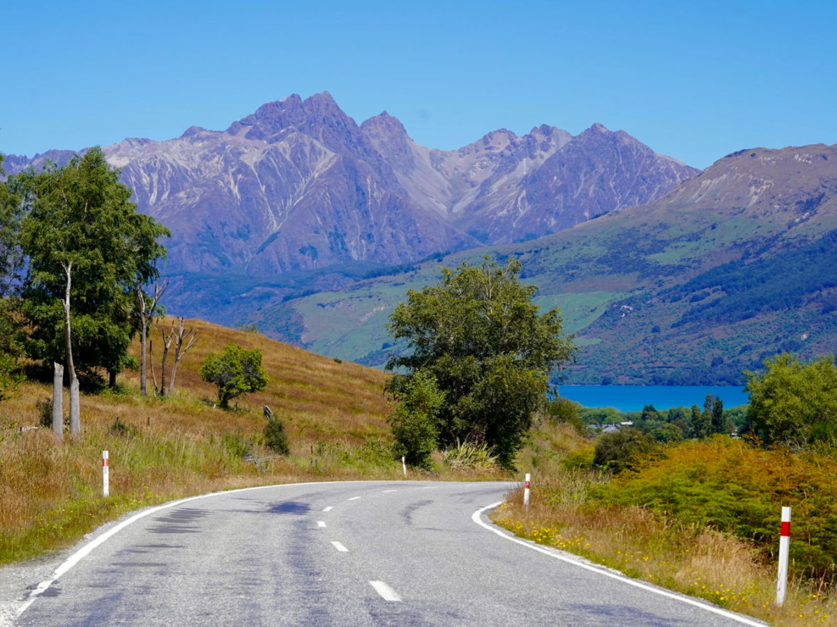 View of the beautiful Road to Glenorchy