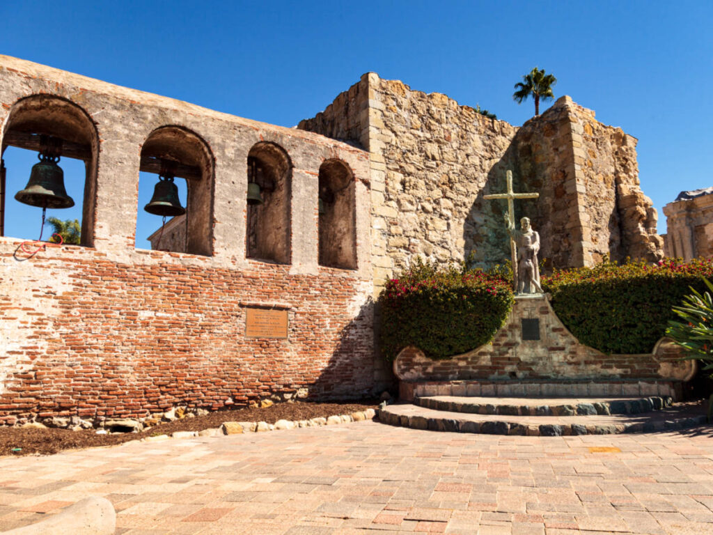 A statue at the San Juan Capistrano Mission