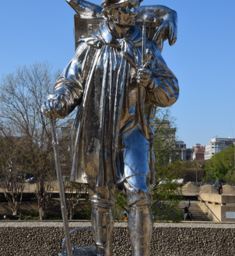A sculpture displayed in Hirshhorn Museum and Sculpture Garden