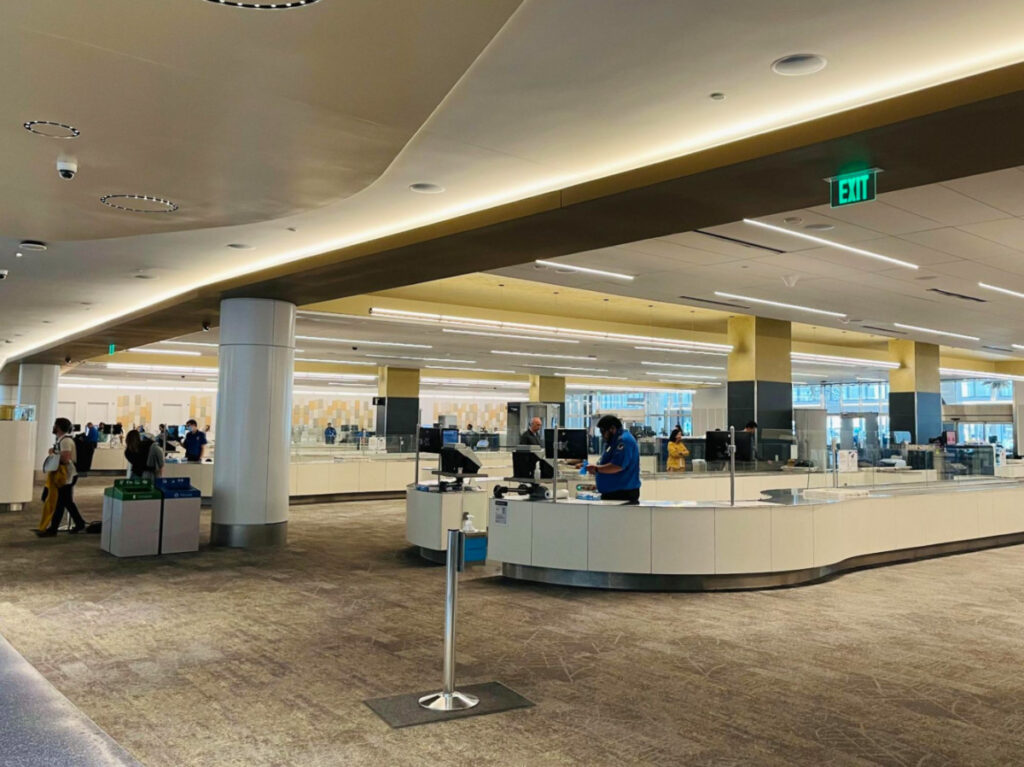 Silent security lines at San Francisco International Airport