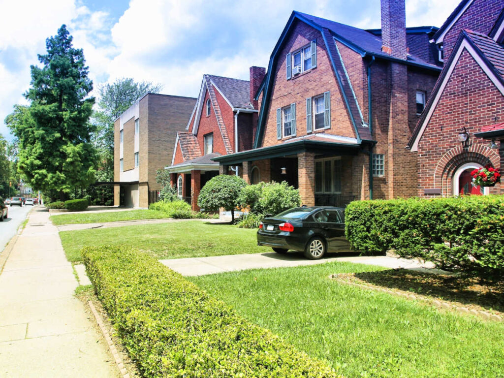 View of the residential along the street in Shadyside