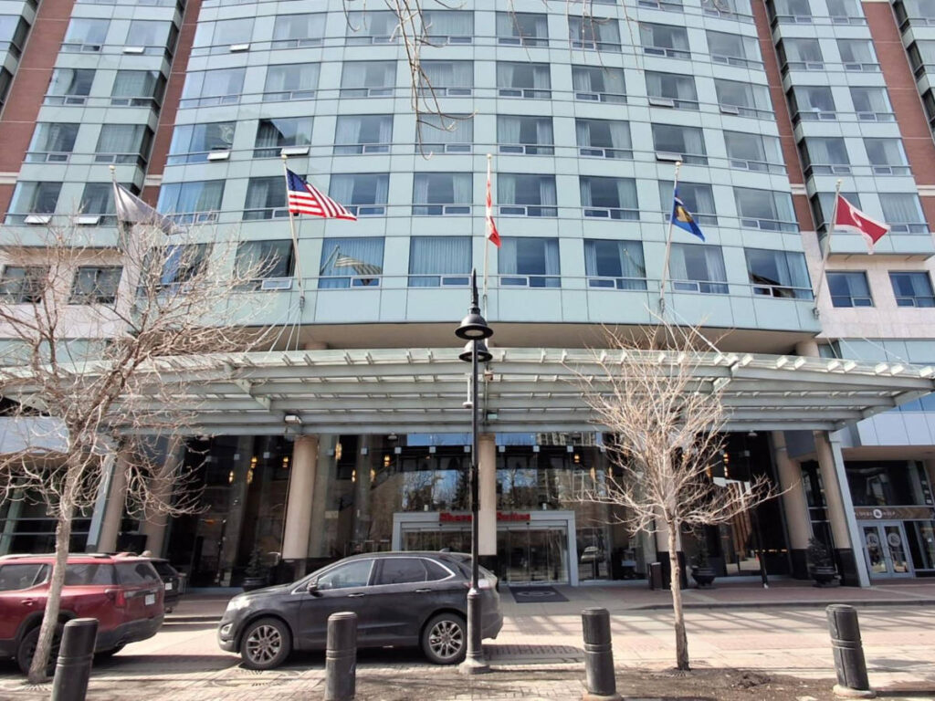 Entrance view of the Sheraton Suites Calgary Eau Claire