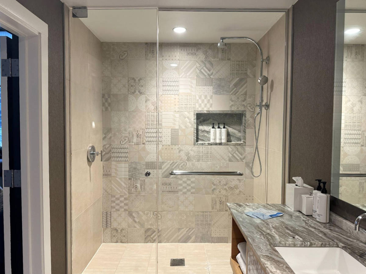 View at the shower in L7 Chicago by Lotte