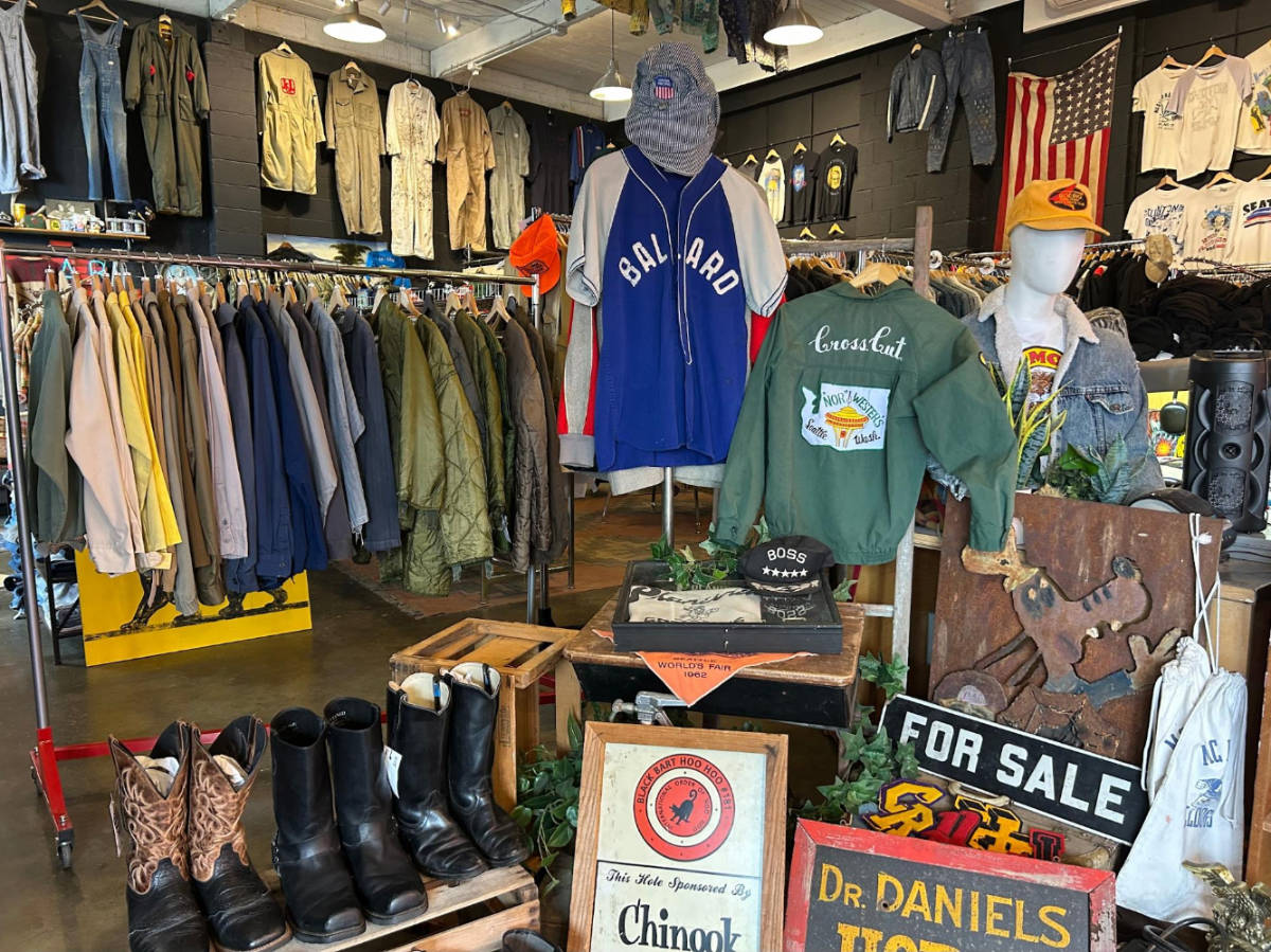 Displays inside the Soft Goods Vintage