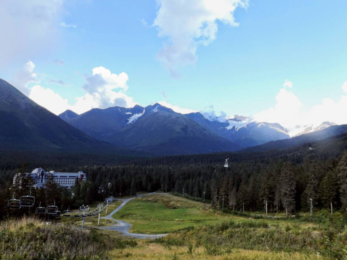 View of a gondola in Alyeska during springtime