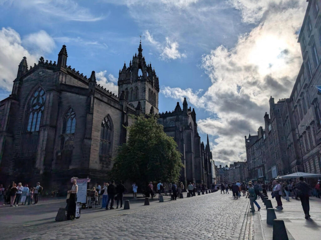 View of the crowd outside the St Giles’ Cathedral