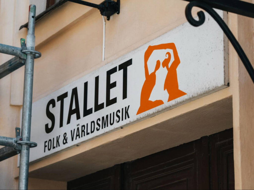 The signage of Stallet at the entryway