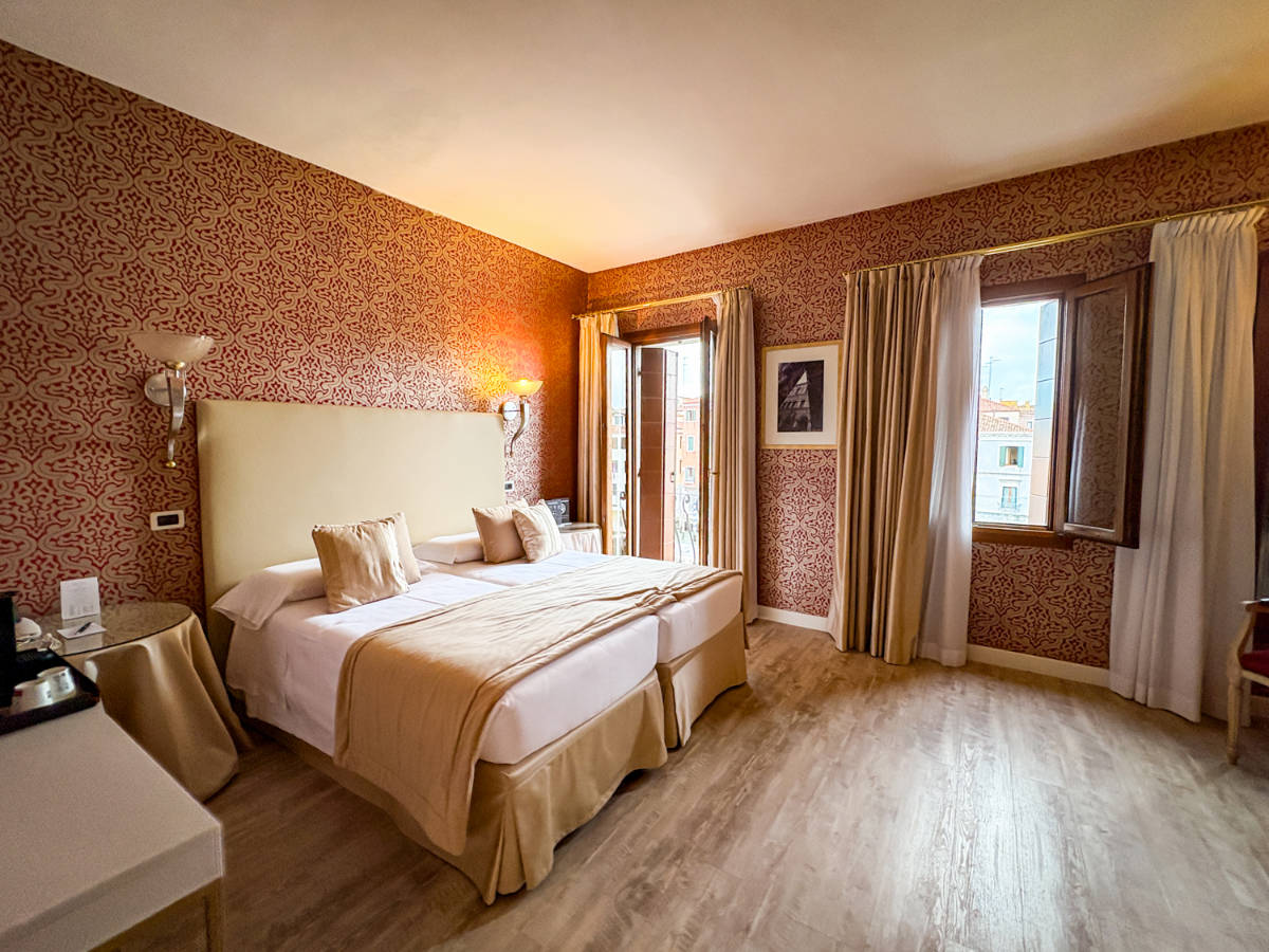 View from the inside of a room in Hotel Principe