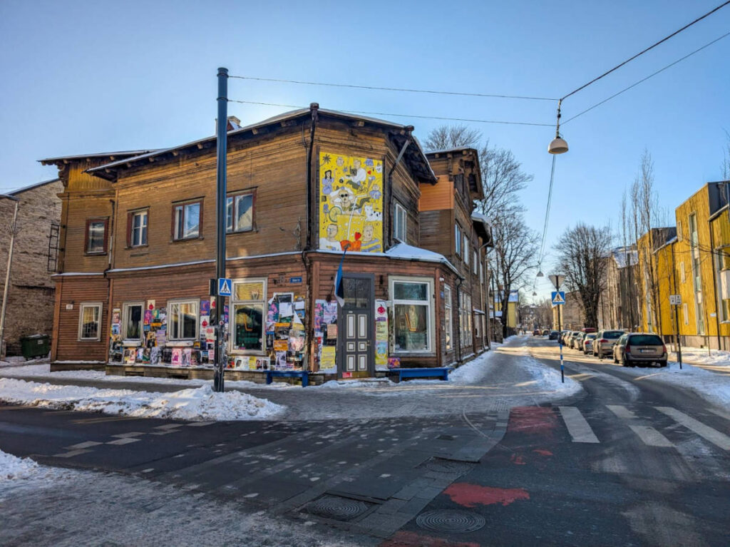 Exterior view of the TOPS bar seen from across the street in Kalamaja district