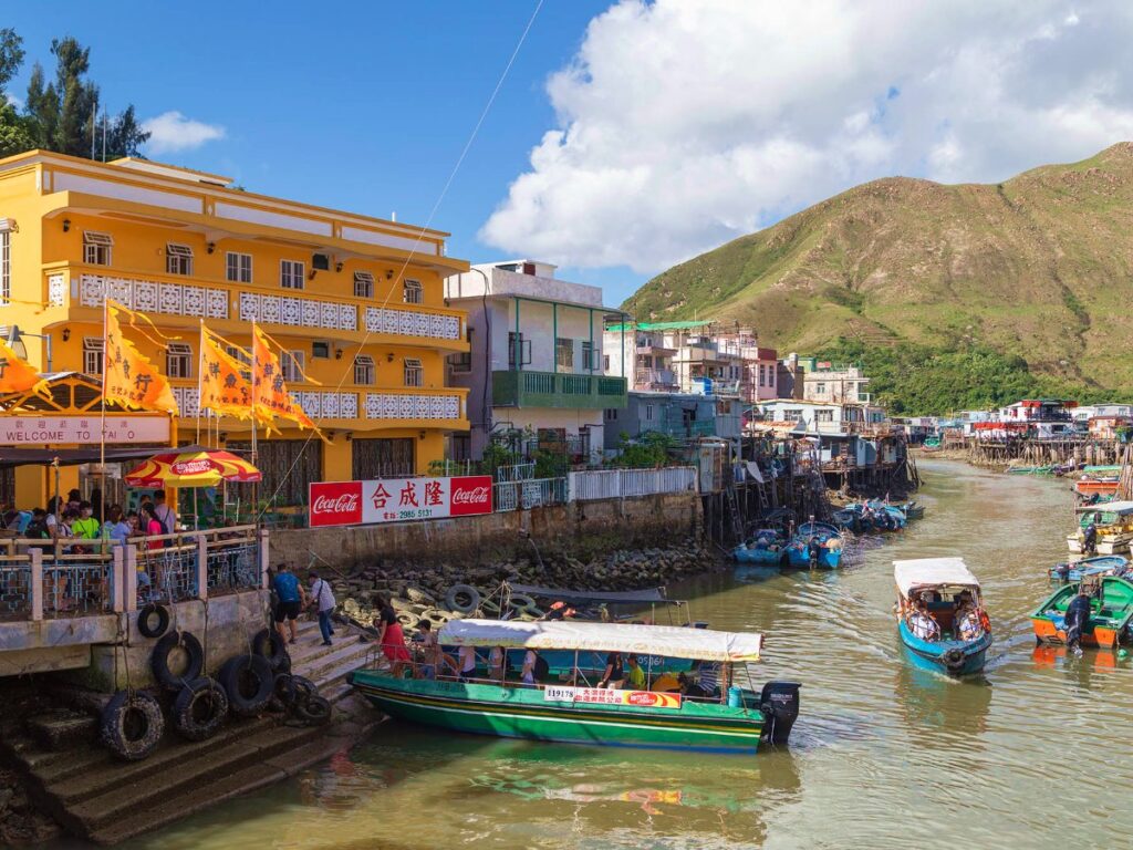 Boats arriving to Tai O Village