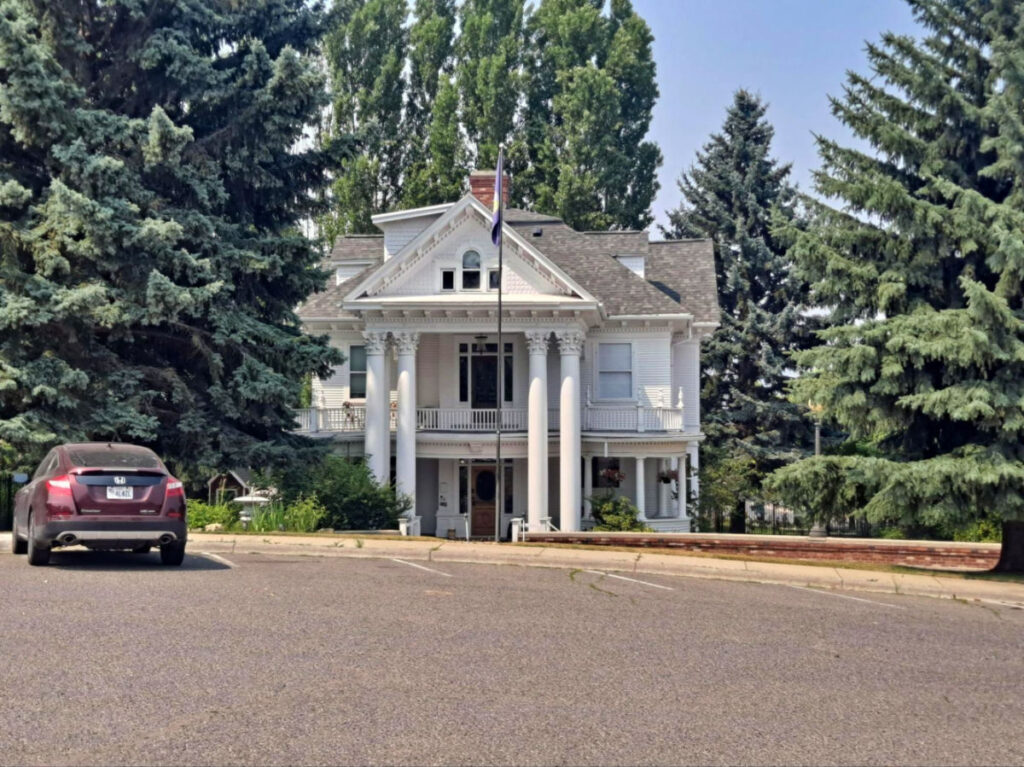 Outside view of a bed and breakfast in Southern Missoula