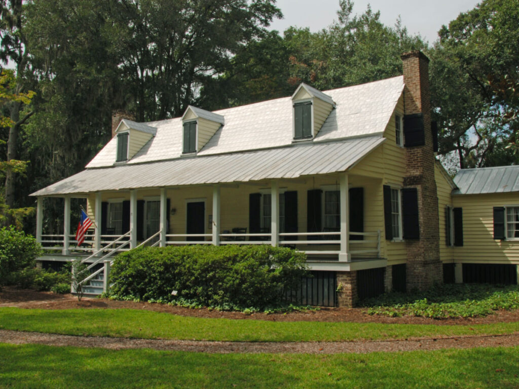 Outside view of The Heyward House Museum and Welcome Center
