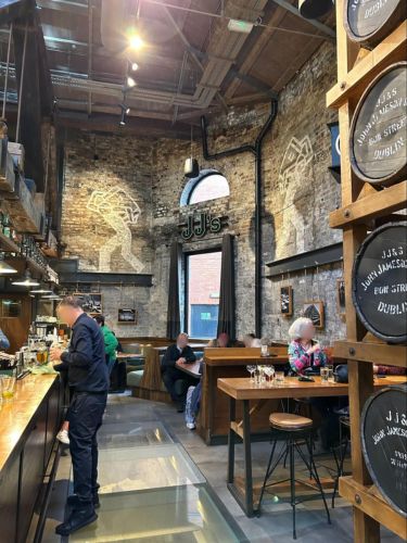 People having a drink at The Jameson Distillery taproom